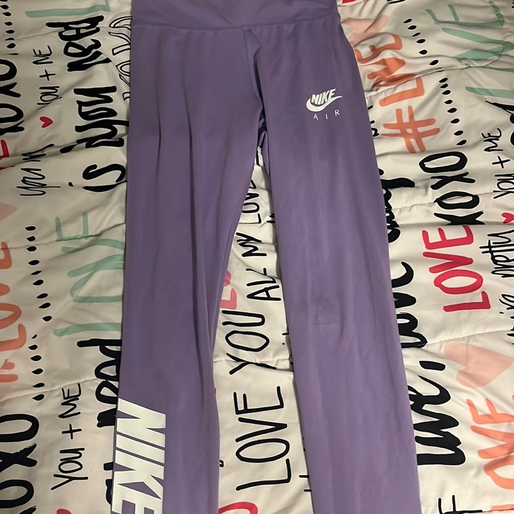 like new nike leggings, great for the gym and working out
